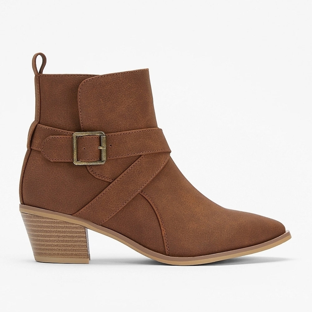 Maurices SuperCush Claire Ankle Boot - Size 8 - NWTs